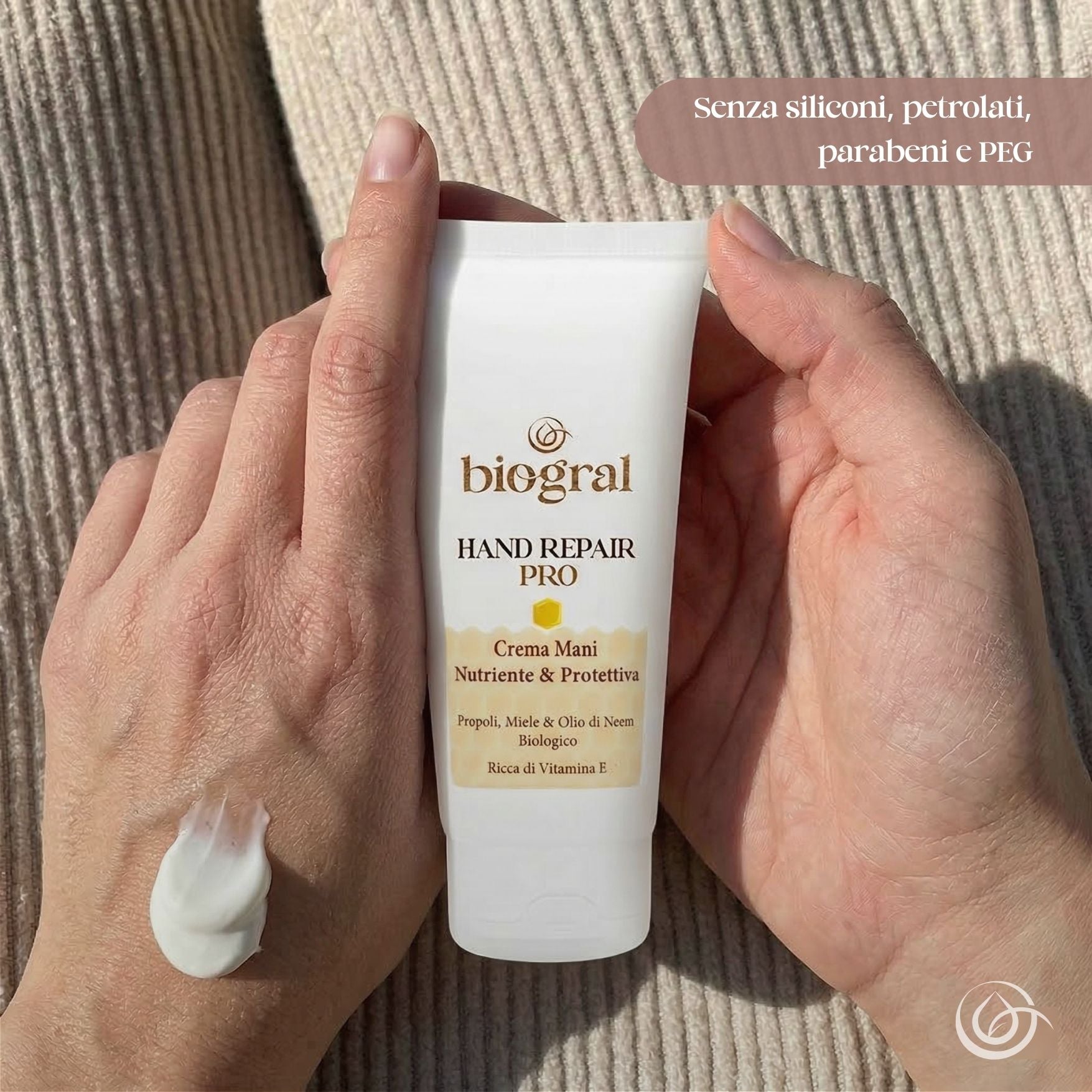 Hand Repair Pro - Crema Mani Rigenerante con Propoli, Miele e Olio di Neem (100 ml)